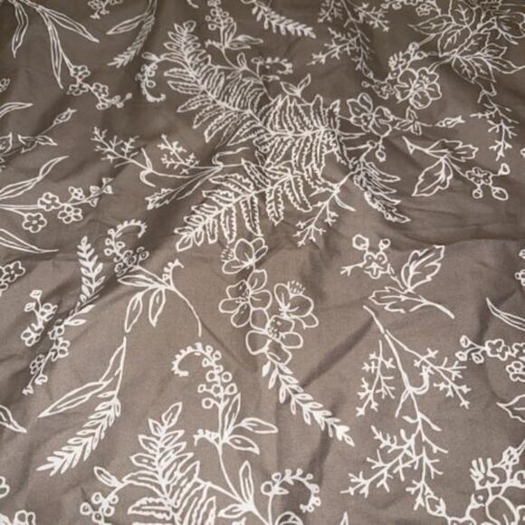 South Shore Fine Linens Premium Brown White Paisley Pillow Cases-set Of 2 - Picture 2 of 4